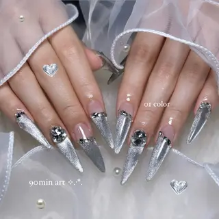 ネイル Ema Nail 豊中店所属・Nail salon M&👩🏼💖のネイルデザイン