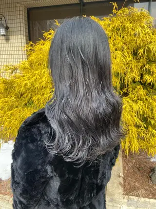 ロング 瀬川 響音のヘアスタイル