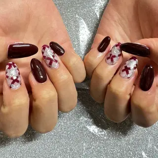 ネイル VIERU 🌈🎀💖のネイルデザイン