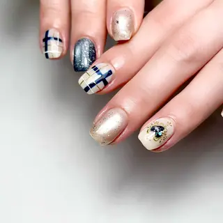 ネイル calm 〔ｶｰﾑ〕のネイルデザイン