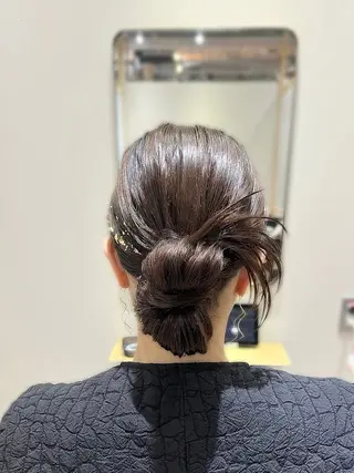 セミロング カラー ヘアアレンジ hazuki🐈‍⬛ 透明感カラーのヘアスタイル