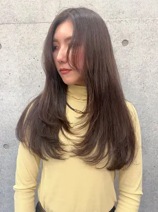 ロング Reno所属・宮田 凪沙のヘアスタイル