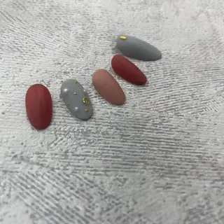 ネイル TOKYO NAIL ACADEMY 3のネイルデザイン