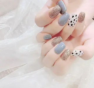 ネイル Ui_Amor (パラジェル)のネイルデザイン