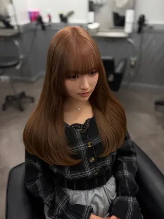 ロング カラー CORE新宿所属・CORE よしえのヘアスタイル