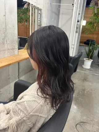 ミディアム カラー mono / Manatoのヘアスタイル