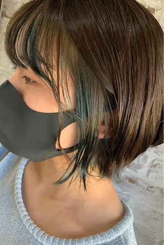 ショート カラー 三野 沙也のヘアスタイル