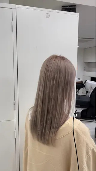 セミロング hiromu/ レイヤー/暗髪/渋谷のヘアスタイル