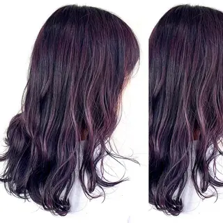 ミディアム カラー JuNブリーチに 縮毛矯正するプロのヘアスタイル