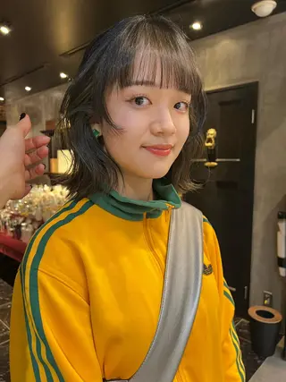 ミディアム カラー haco＋所属・圧倒的デザイン力 店長🎨RENAのヘアスタイル