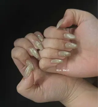 ネイル HIN NAILのネイルデザイン