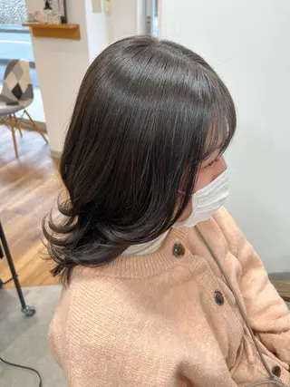 ミディアム カラー 坂田 優子のヘアスタイル