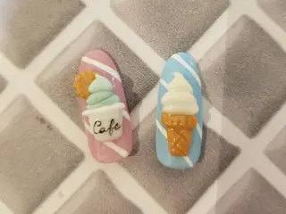 ネイル gotoday新宿店所属・鈴木 ゆいのネイルデザイン