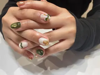 ネイル NINEnami ニュアンスネイルのネイルデザイン