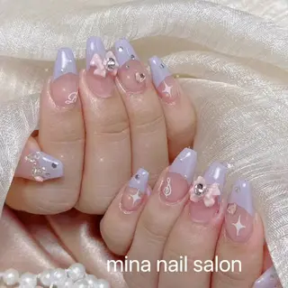 ネイル 🎀まゆ 🪽🐾のネイルデザイン