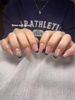 ネイル Rose nail HOSHIのネイルデザイン