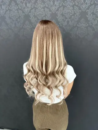 ロング シールエクステ KUMA🧸のヘアスタイル