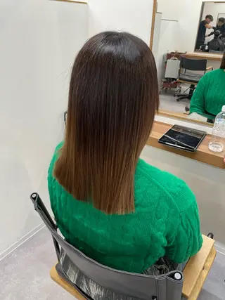 セミロング 美髪職人あお🦕 髪質改善｜原宿のヘアスタイル