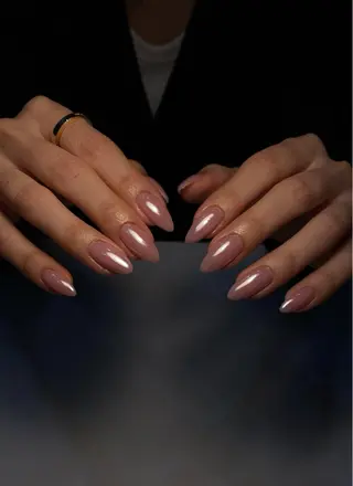 ネイル NILATE所属・渡邉 あいのネイルデザイン