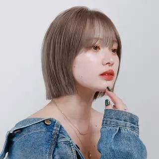 ショート カラー 顔周り/レイヤー/ 透明感/みっきーのヘアスタイル