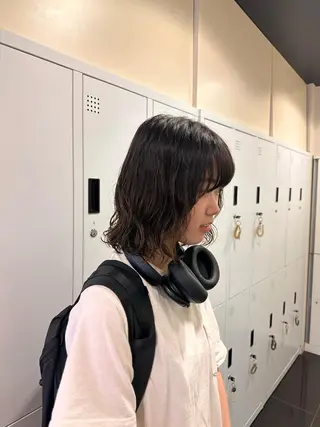 パーマ ブリーチカラー/ベー ジュ/Hono🦖のヘアスタイル