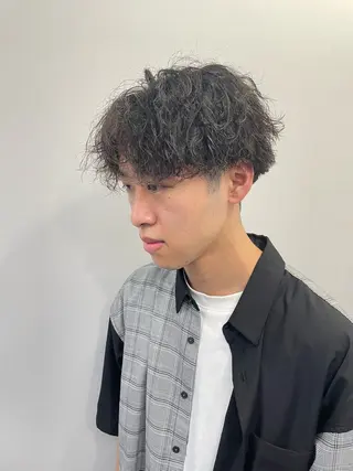 パーマ 吉田聖 【メンズヘア特化】のヘアスタイル