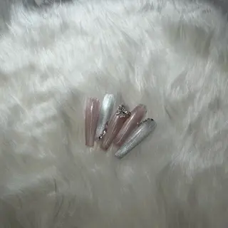 ネイル Nail&Eye hanaのネイルデザイン