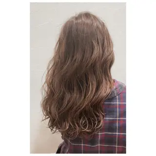 ロング カラー 360°キレイな ショートカットのヘアスタイル