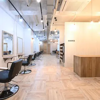 SOURCE堺東🫧 ヘアケア/艶カラーのヘアスタイル