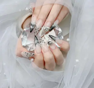 ネイル HaNa_ Noiranailのネイルデザイン