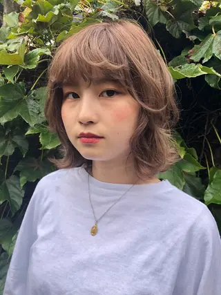 ショート カラー 久力琴音''透明感 カラー''アレンジのヘアスタイル