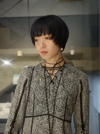 ショート NERO 眞下秋歩のヘアスタイル