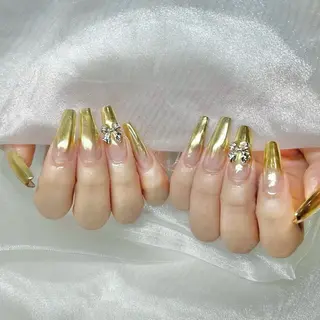 ネイル &U所属・Rino ，のネイルデザイン