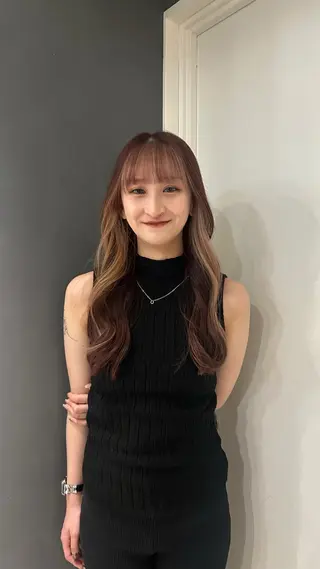 ロング えり 堀江/ボブ /艶髪/レイヤーのヘアスタイル