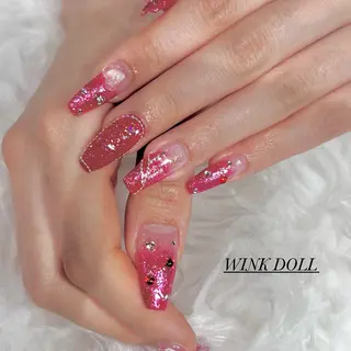 ネイル WINK DOLL所属・WINK DOLL 🌹MIRAIのネイルデザイン