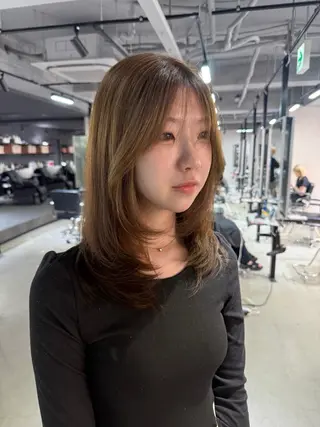 ミディアム カラー 心斎橋/レイヤー/W カラー/Haruhiのヘアスタイル