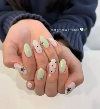 ネイル 暖色カラー/ ネイル momo🍀☆*:°のネイルデザイン