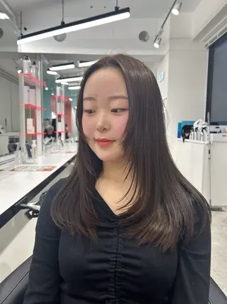 ロング カラー エフェクトブリーチ／ レイヤーカット／翔のヘアスタイル