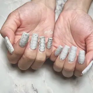 ネイル mily_harajuku所属・韓国ネイル☁️ haruna🌛のネイルデザイン