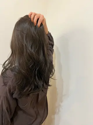 ロング Ling K所属・古川 華那のヘアスタイル