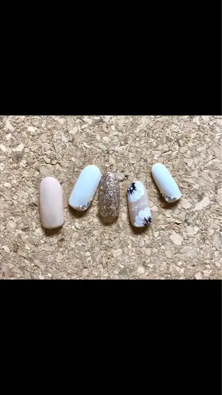 ネイル 'mm所属・'mm  (ミリ) ＭＡＮＡＭＩのネイルデザイン