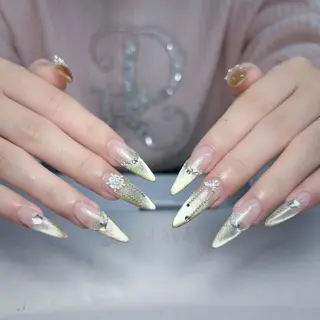 ネイル Nova Nail Shinsaiのネイルデザイン