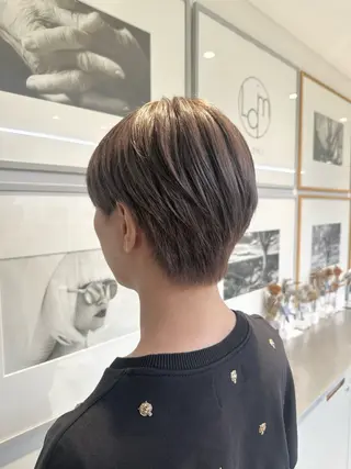 カラー メンズ ハイレイヤー/ウルフ 吉田ジョウのヘアスタイル