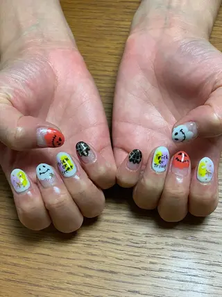 ネイル 大崎 奈々のネイルデザイン