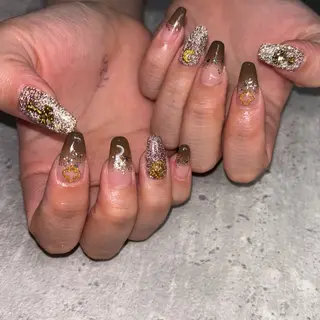 ネイル RE💟N.NAIL ラテン系お姉さんのネイルデザイン