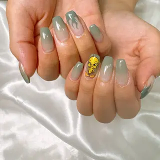 ネイル le’a レアのマツエク・マツパデザイン