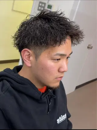 ショート パーマ 渋谷／ブリーチ／ カラーモデル／はるとのヘアスタイル