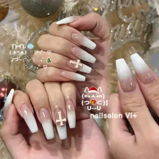 ネイル 𝒦𝐸𝐼𝒩𝒜 錦糸町ネイルのネイルデザイン