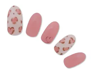 ネイル プラスネイル 池袋西口店のネイルデザイン