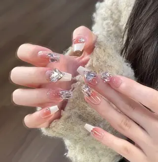ネイル 🍑 momo_nailのネイルデザイン